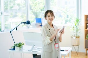 LINE法人用アカウント徹底解説｜作成方法・料金・活用事例まで紹介！