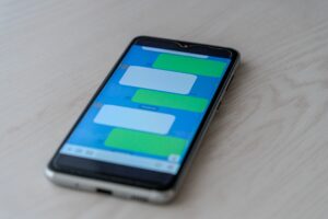 LINEで申し込みフォームを作る方法！申し込み受付にLINEを活用するメリットや注意点を解説