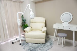 ホワイトニングサロンの集客術！LINE友だち追加の効果的な活用法を紹介